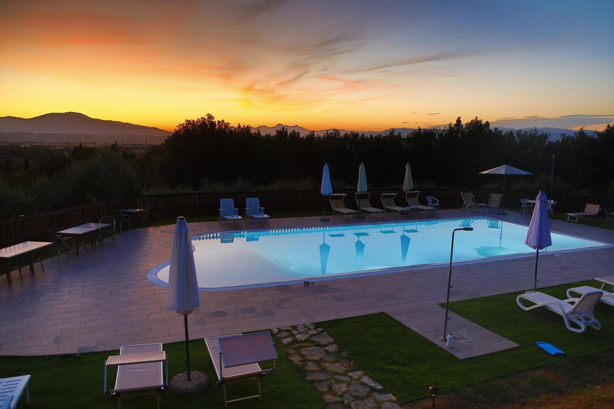Agriturismo Cascina Cipressa San Romano  Exteriör bild